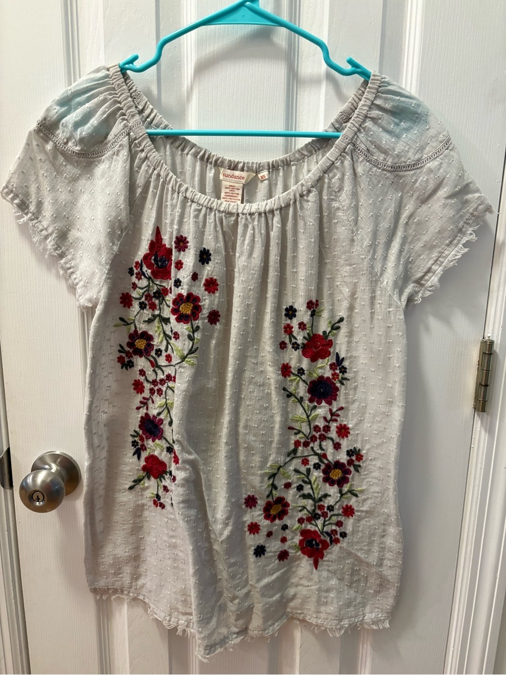 Sundance White Embroidered Floral Peasant Blouse